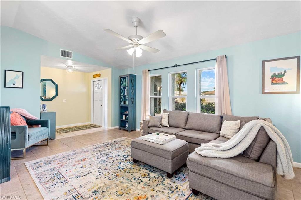 CAPE CORAL - Residential Lease