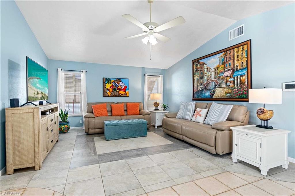 CAPE CORAL - Residential Lease