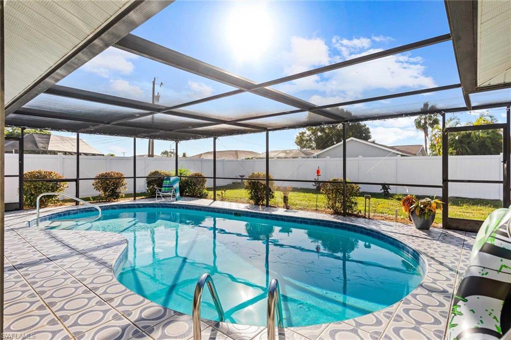 CAPE CORAL - Residential Lease