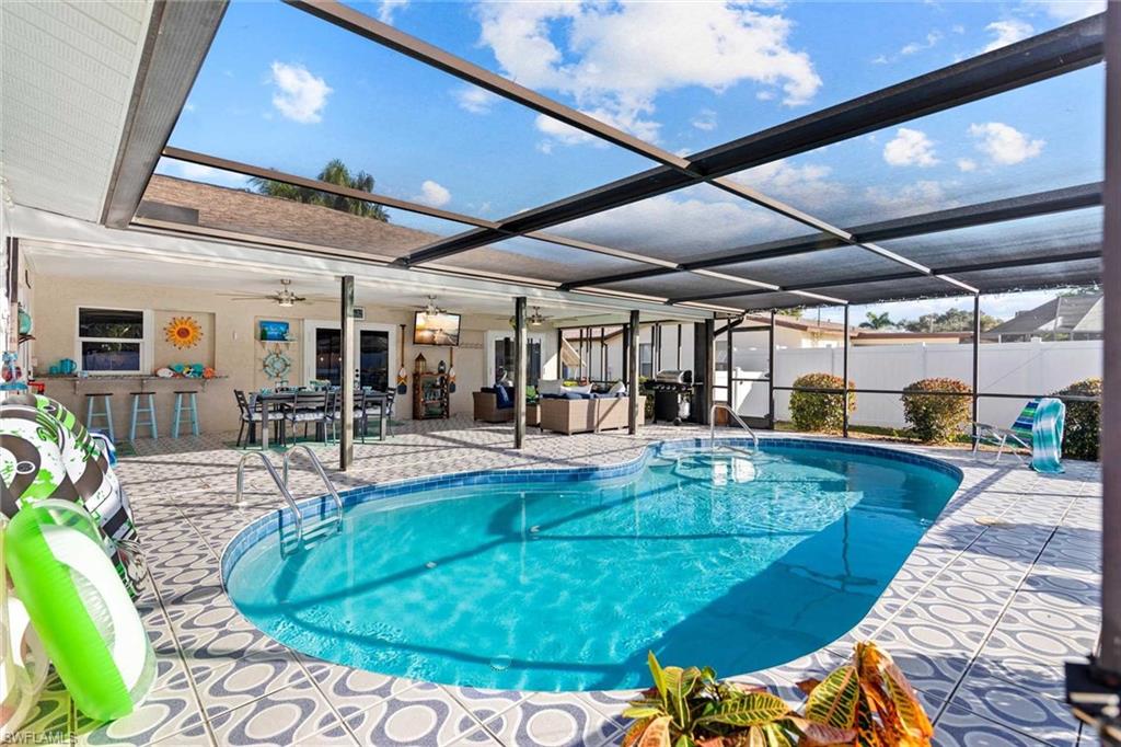 CAPE CORAL - Residential Lease