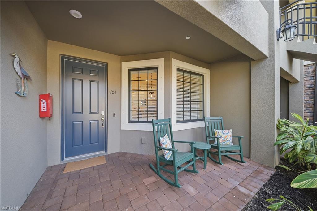 ESPLANADE - Residential