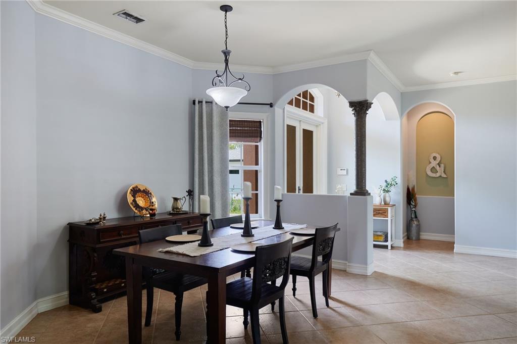 GOLDEN GATE ESTATES - Residential