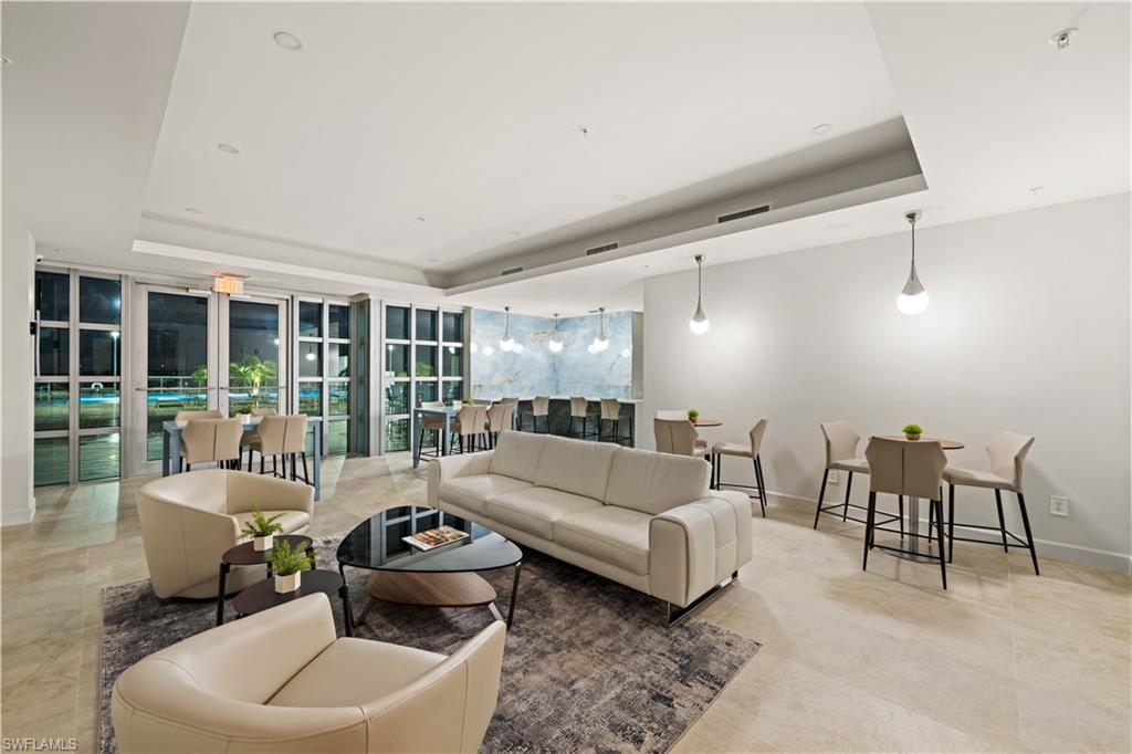 3000 Oasis Grand BLVD 1702