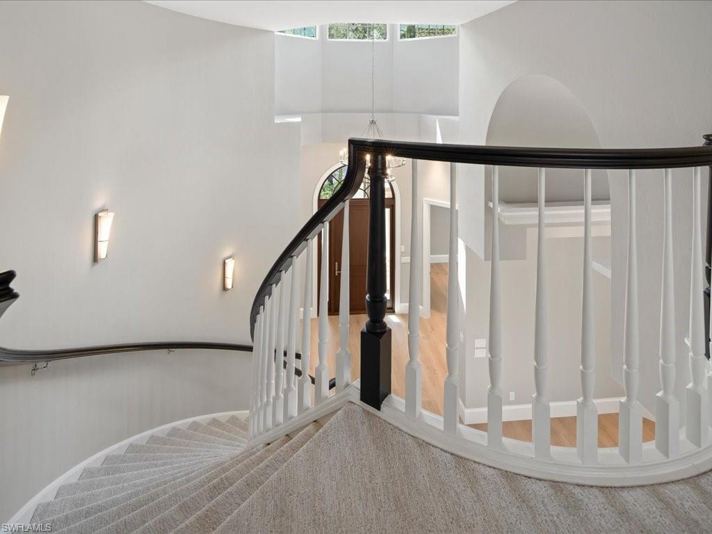 VIZCAYA AT BAY COLONY - Residential