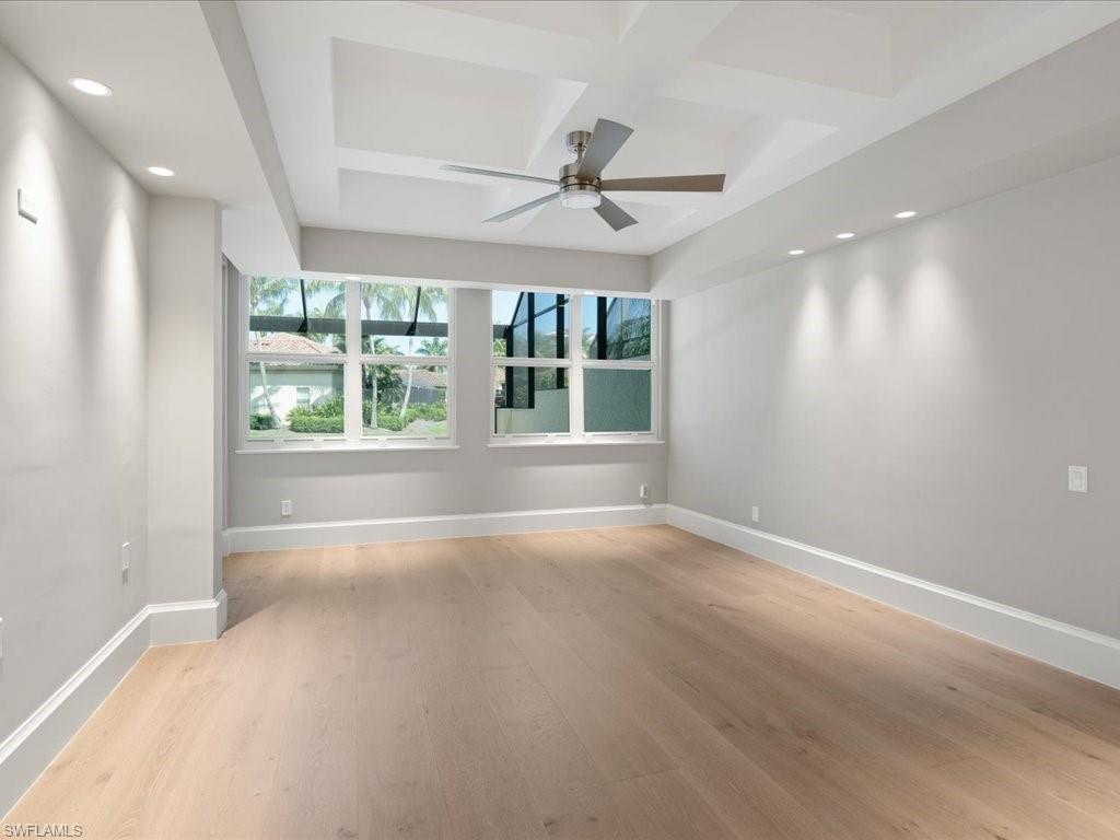 VIZCAYA AT BAY COLONY - Residential