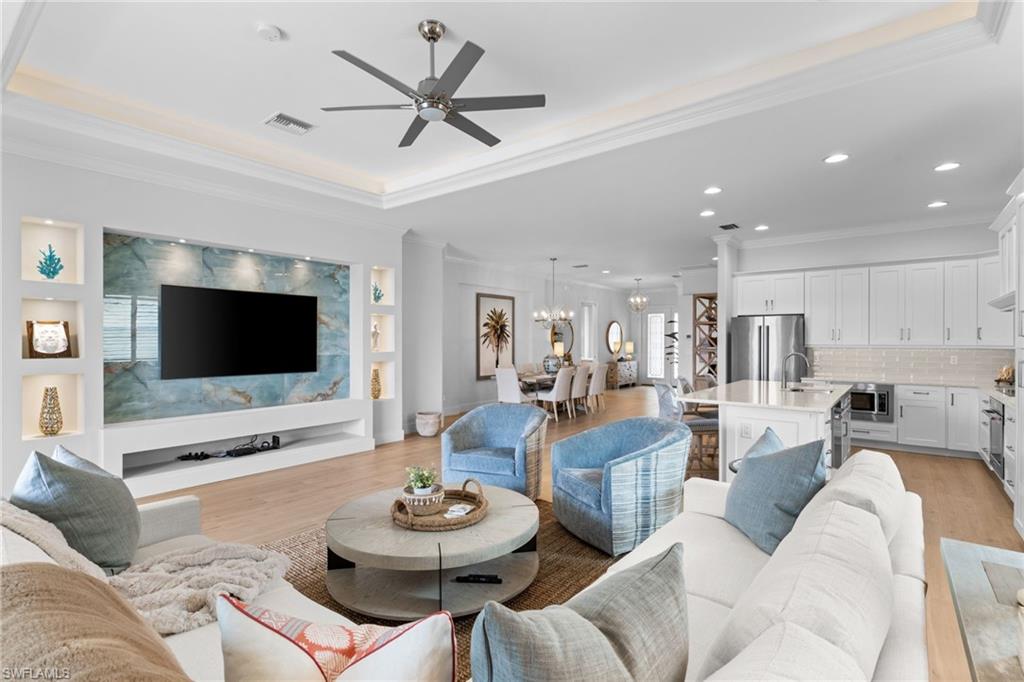 HERITAGE BAY - Residential