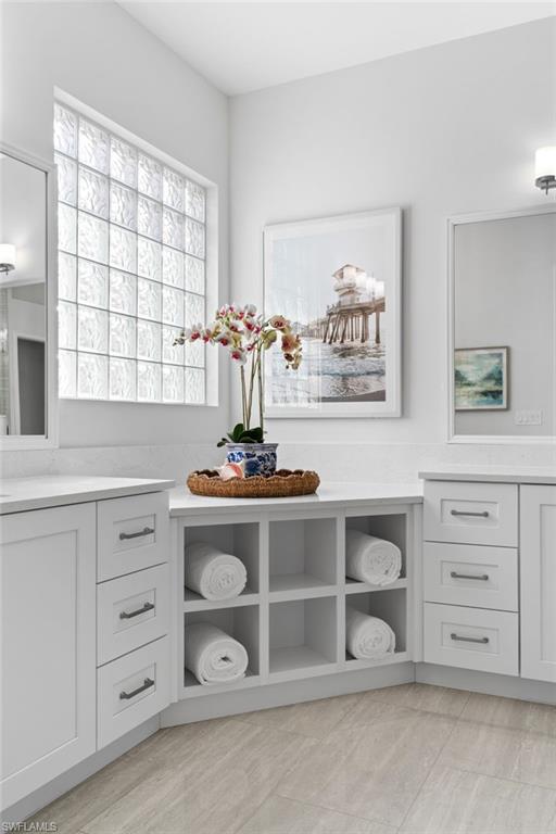 HERITAGE BAY - Residential