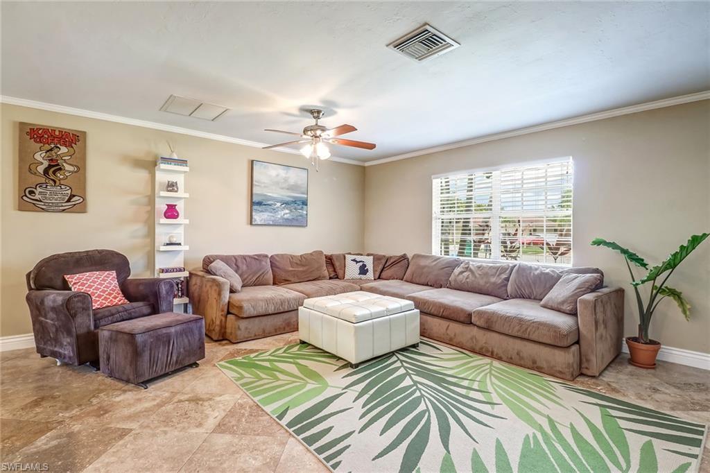 WILLOUGHBY ACRES - Residential