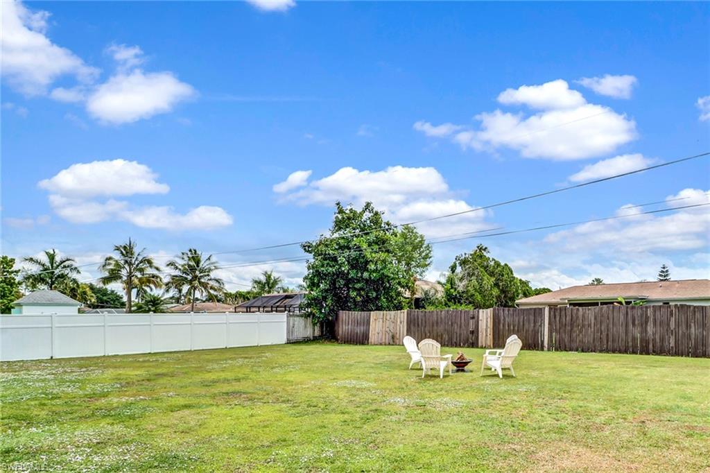 WILLOUGHBY ACRES - Residential