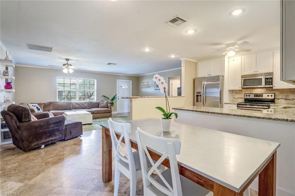 WILLOUGHBY ACRES - Residential