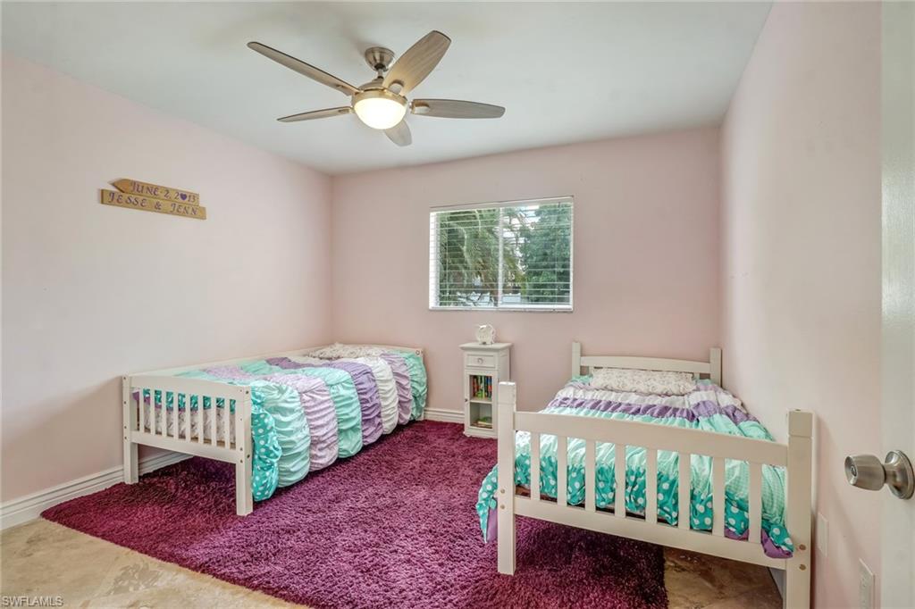 WILLOUGHBY ACRES - Residential