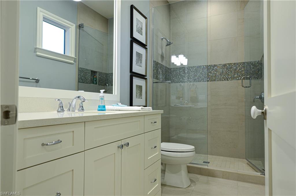 CAROLANDS - Residential