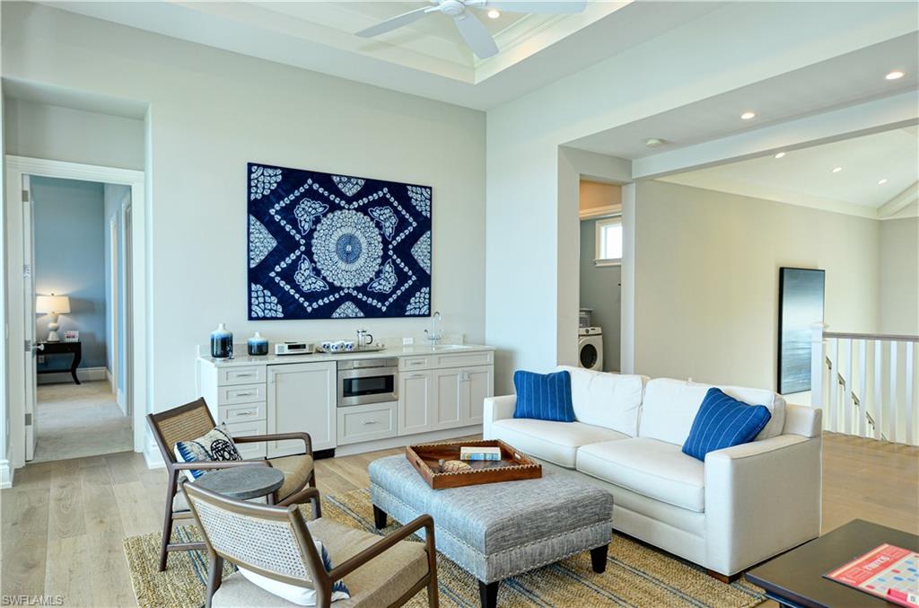 CAROLANDS - Residential