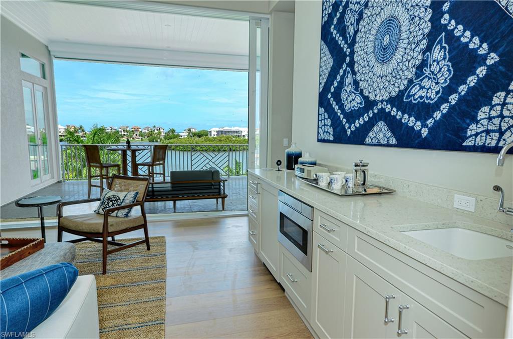 CAROLANDS - Residential