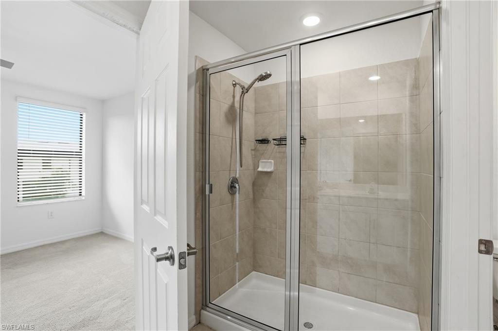 PORTICO - Residential