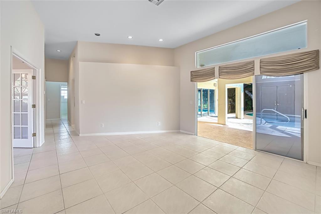 CROSS CREEK ESTATES - Residential