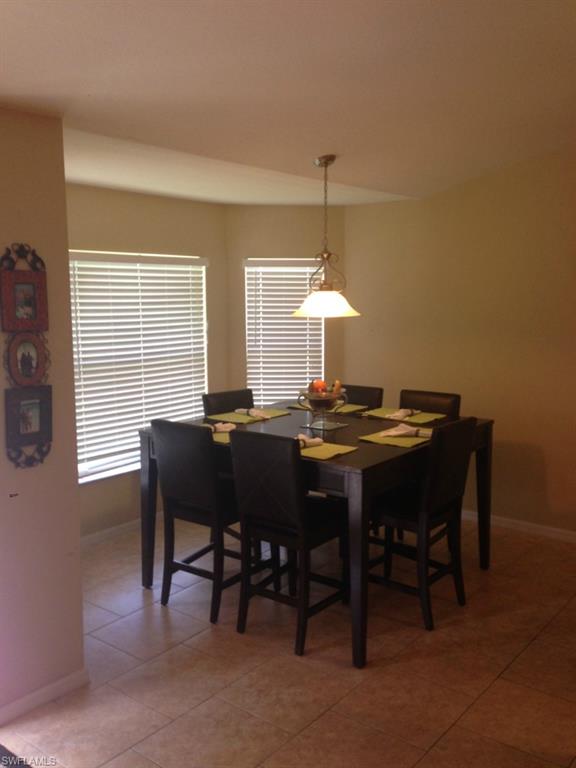 TOWN LAKES - Residential