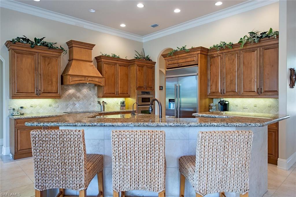 ROYAL HARBOR - Residential