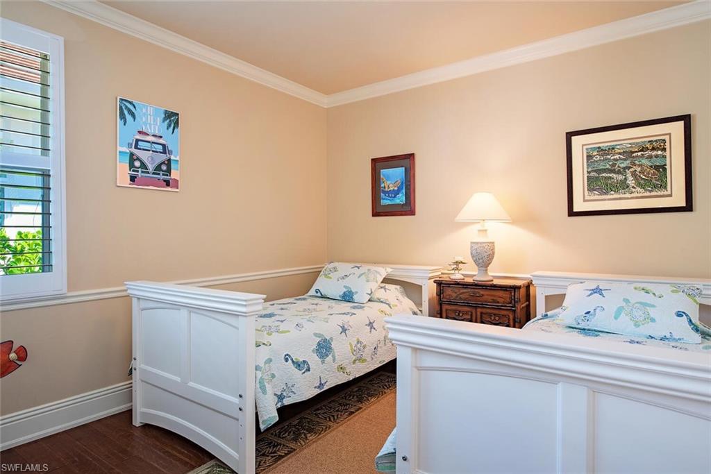 ROYAL HARBOR - Residential