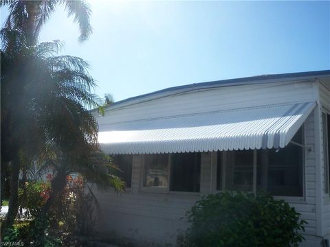 Manufactured Home in FORT MYERS FL 332 Rosa Lee AVE.jpg