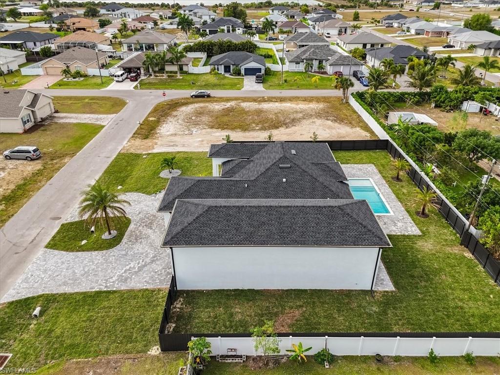 CAPE CORAL - Residential