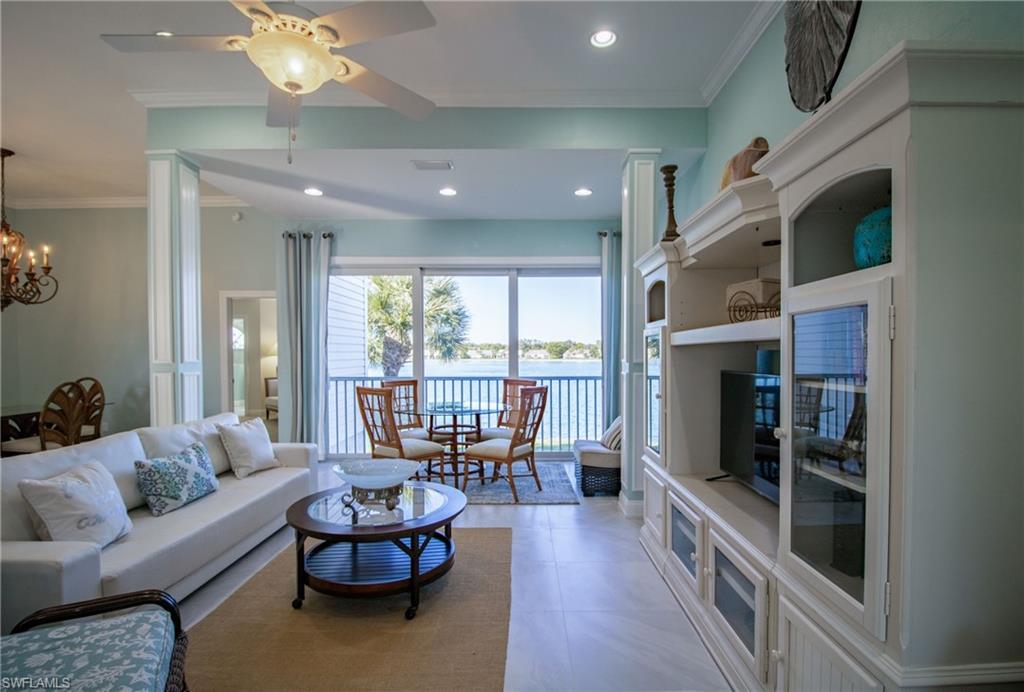 LAKESIDE CARRIAGE HOMES - Residential Lease