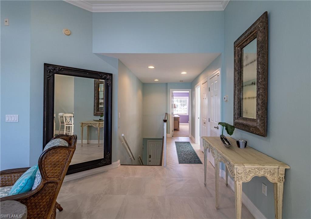 LAKESIDE CARRIAGE HOMES - Residential Lease