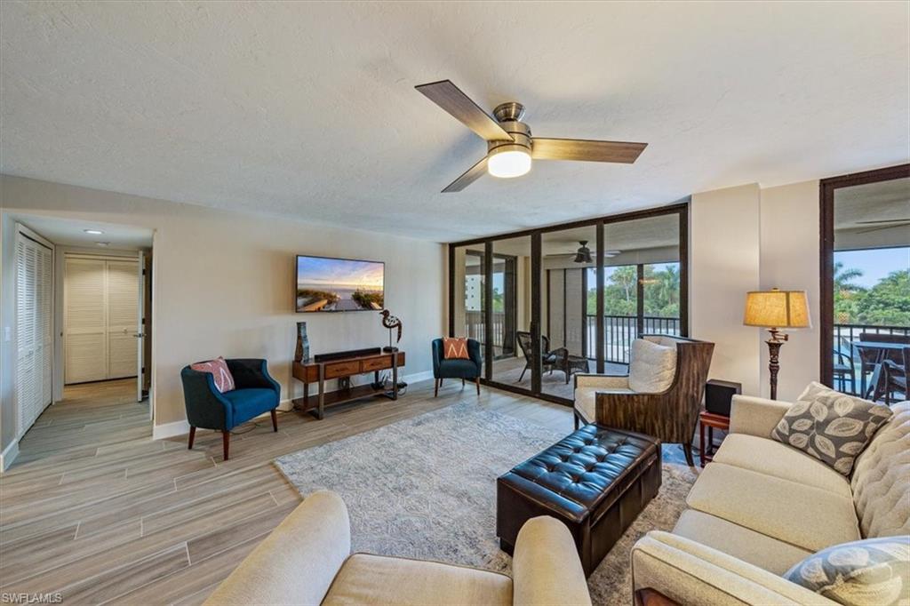 STRATFORD - Residential