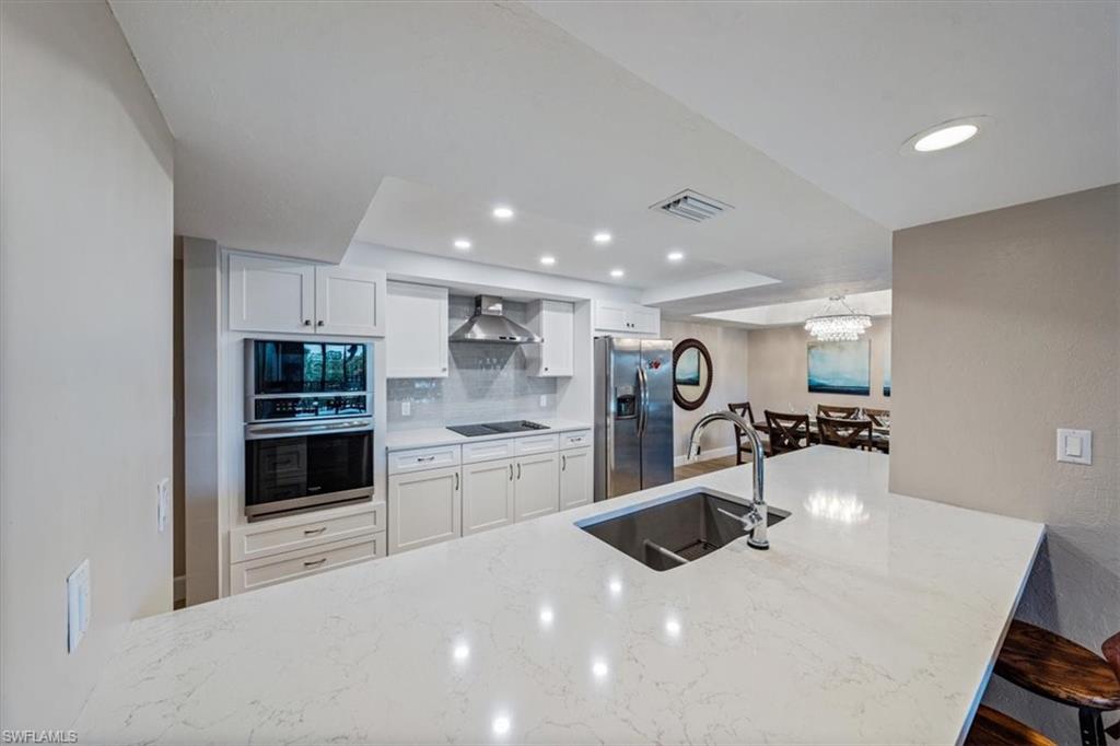 STRATFORD - Residential