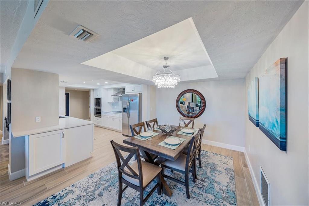 STRATFORD - Residential