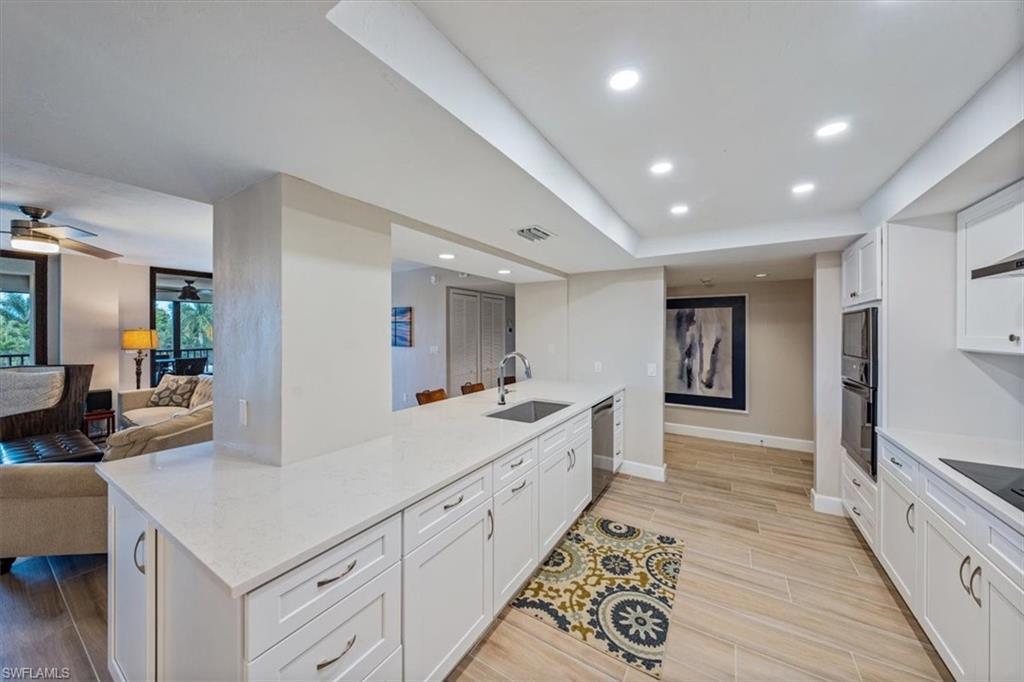 STRATFORD - Residential