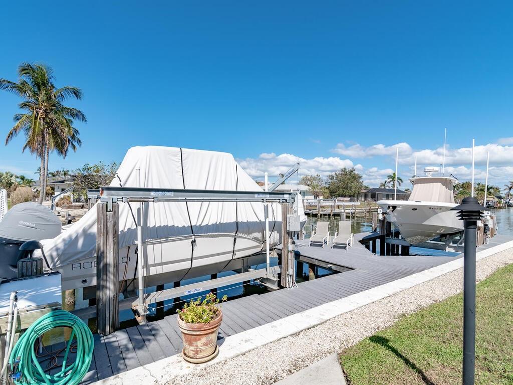 MARCO ISLAND - Residential