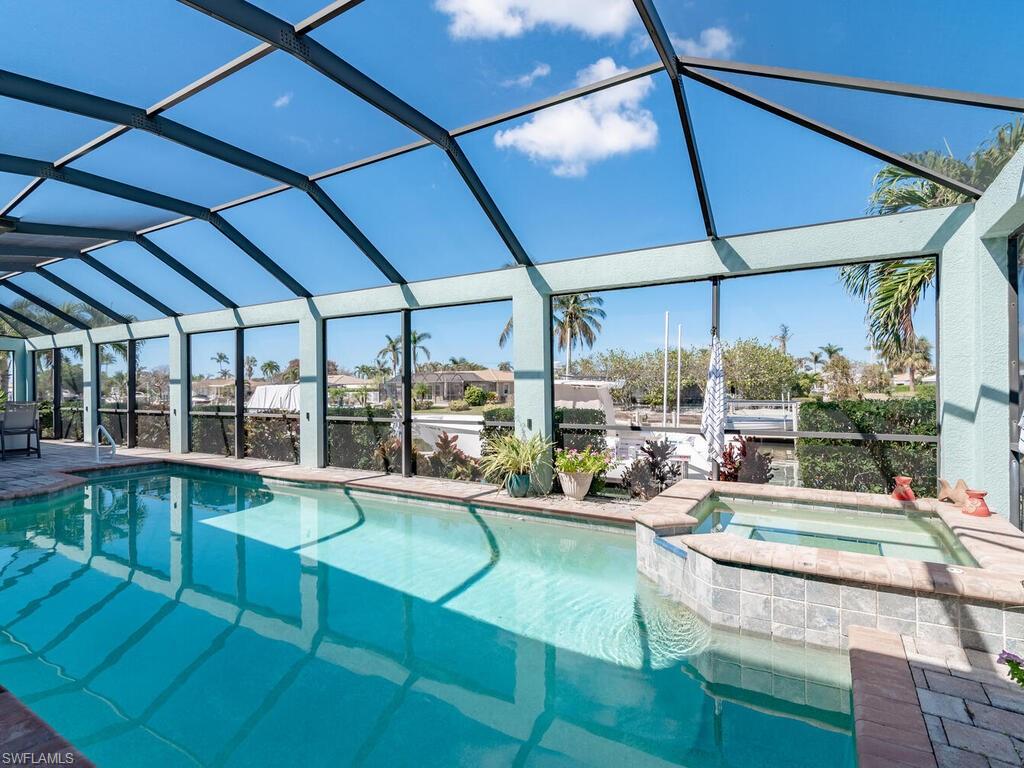 MARCO ISLAND - Residential