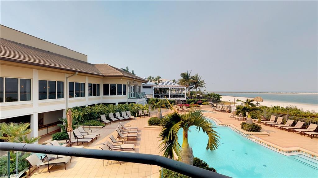 HIDEAWAY BEACH - Residential