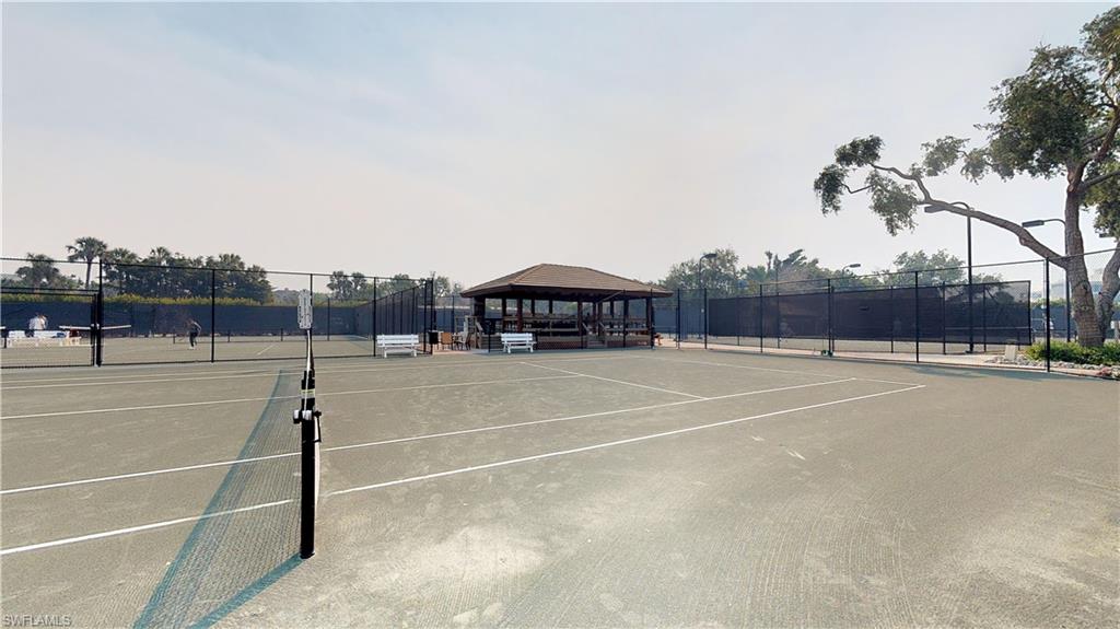 HIDEAWAY BEACH - Residential