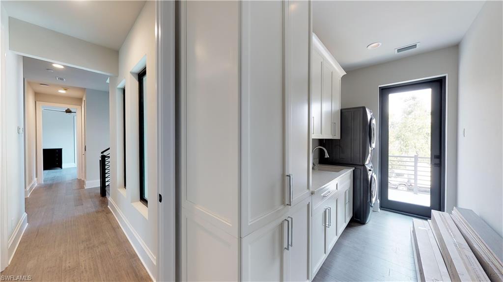 HIDEAWAY BEACH - Residential