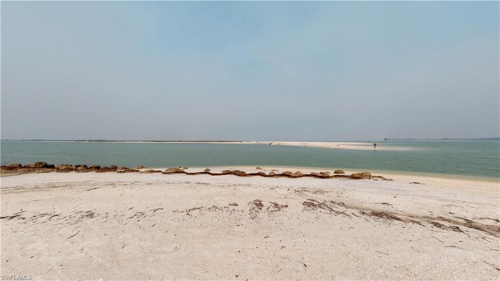 HIDEAWAY BEACH - Residential