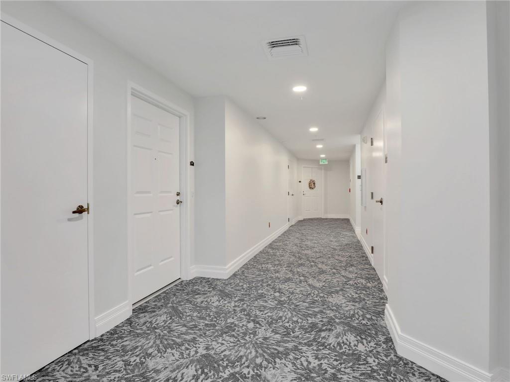 TOWER POINTE AT ARBOR TRACE - Residential