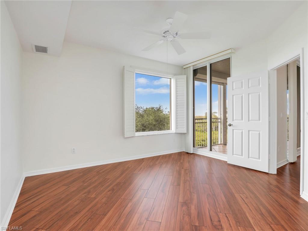 TOWER POINTE AT ARBOR TRACE - Residential