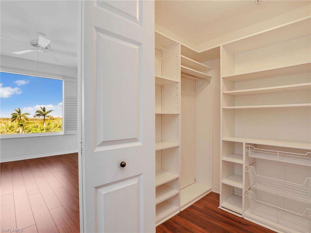 TOWER POINTE AT ARBOR TRACE - Residential