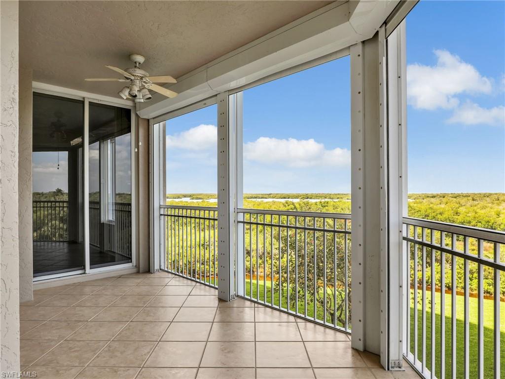 TOWER POINTE AT ARBOR TRACE - Residential