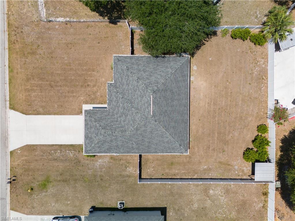 LAUREL OAKS - Residential