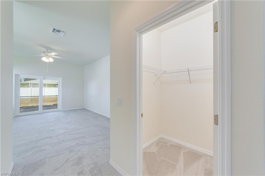 LAUREL OAKS - Residential