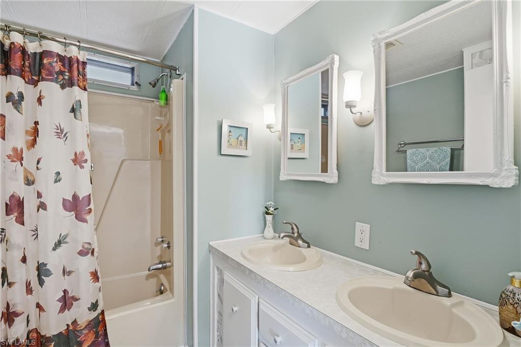 OLD BRIDGE VILLAGE - Residential