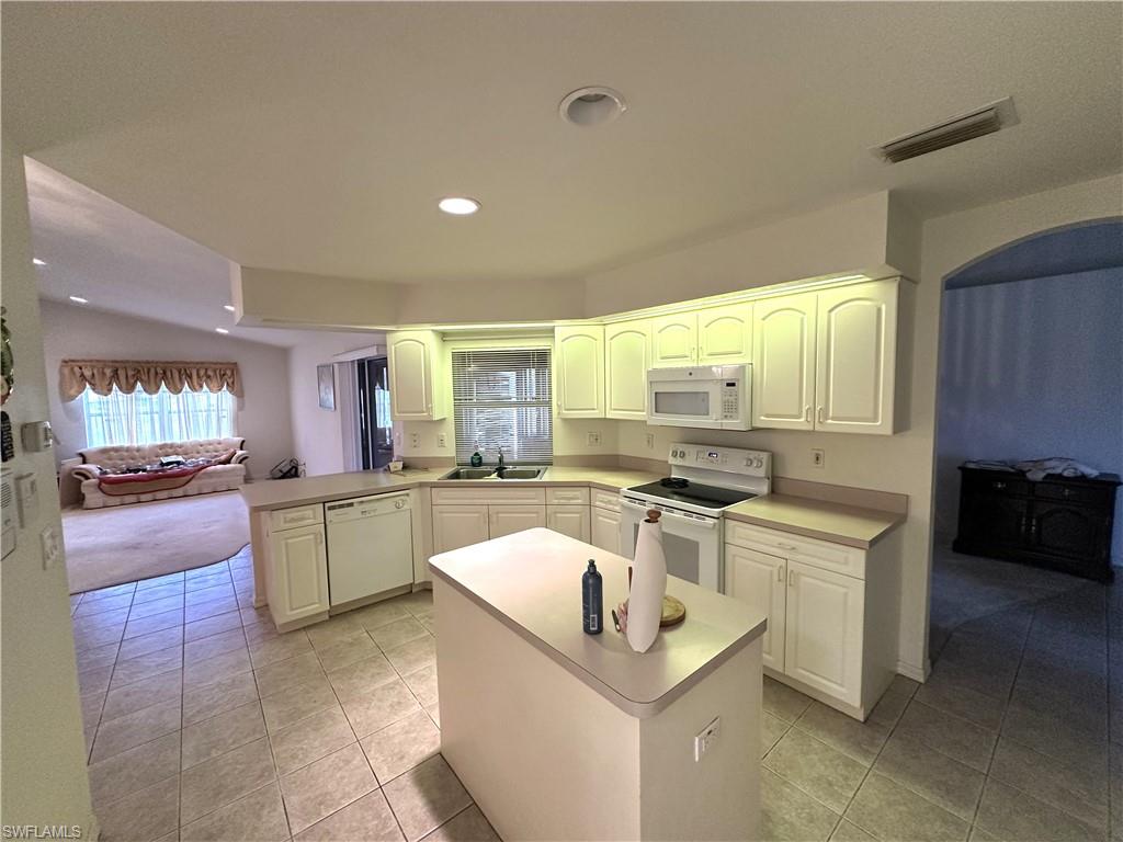 LAKEWOOD TERRACE - Residential