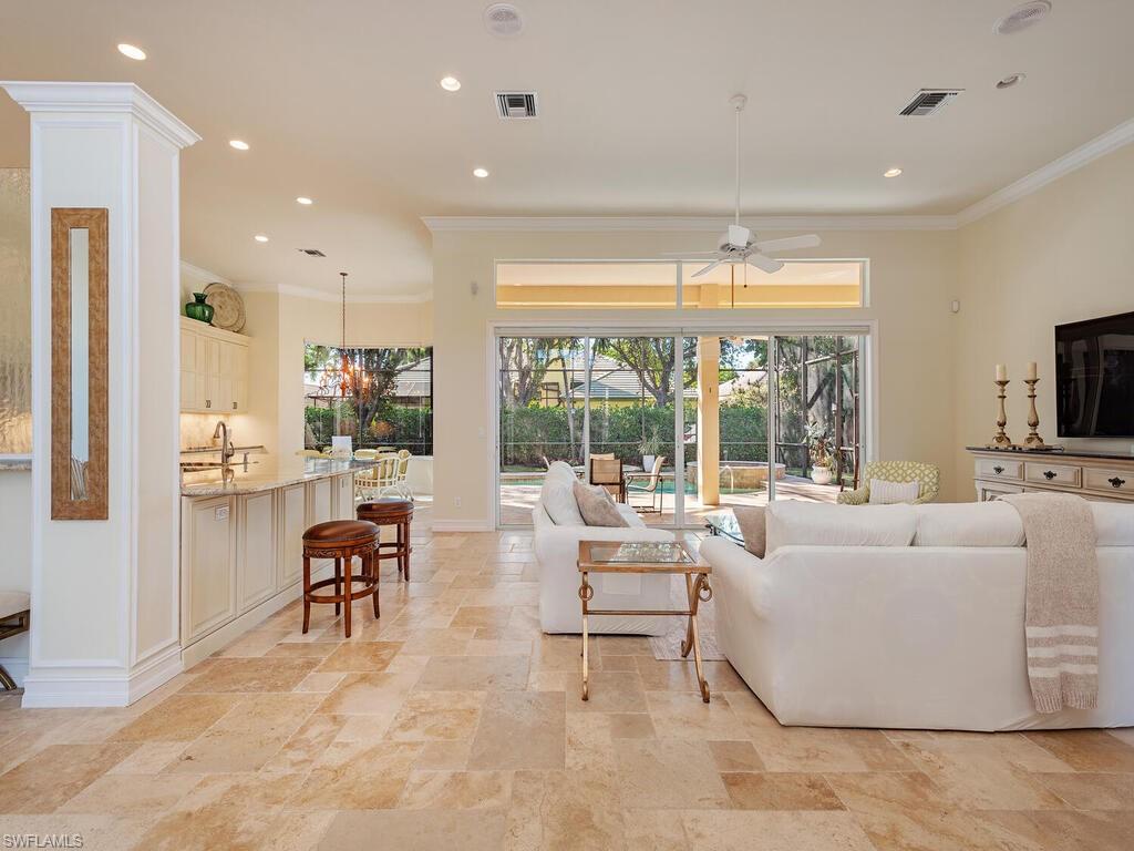 BARRINGTON AT PELICAN BAY - Residential