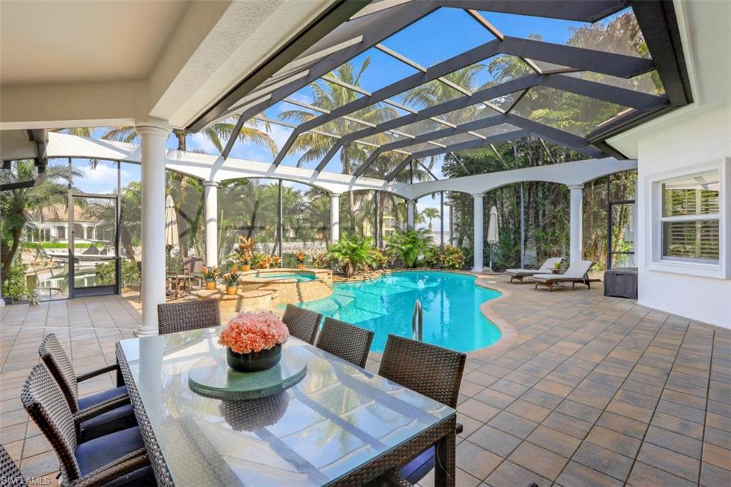 ANACAPRI - Residential