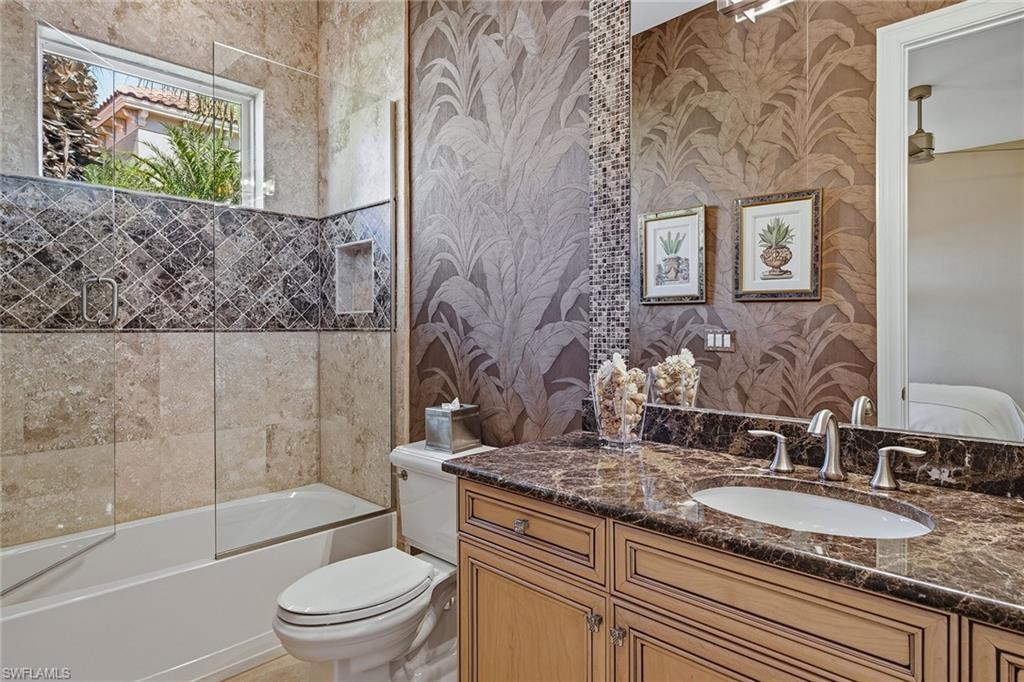 ISLA DEL SOL - Residential