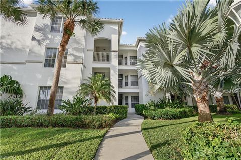 8223 Parkstone PL 2201 NAPLES FL 34120