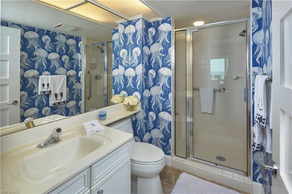 VISTAS AT PARK SHORE - Residential Lease